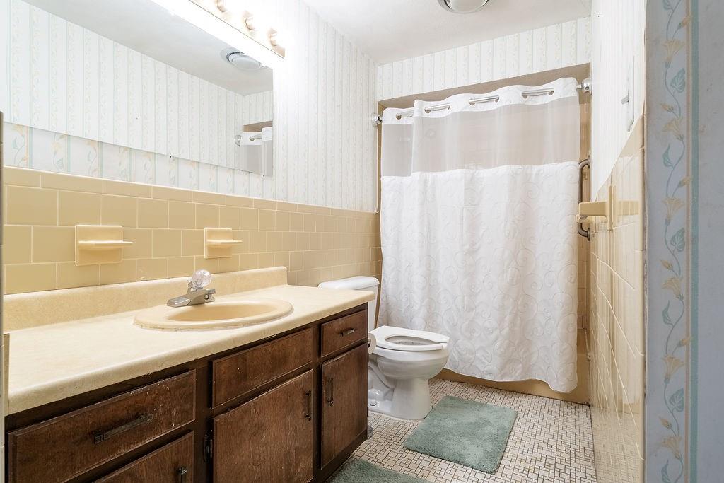 196 Old River Road Unit 112 Property Photo 14
