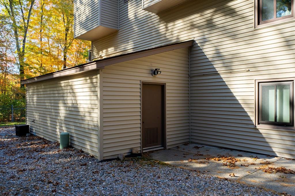 196 Old River Road Unit 112 Property Photo 20