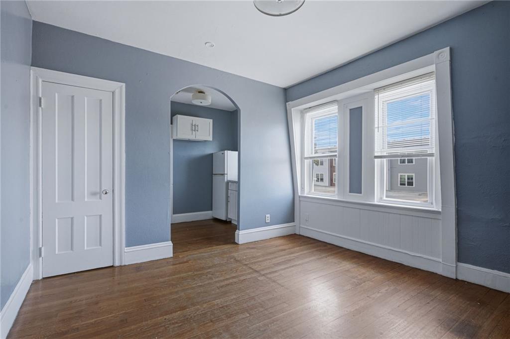 8 Somerset Street Property Photo 13