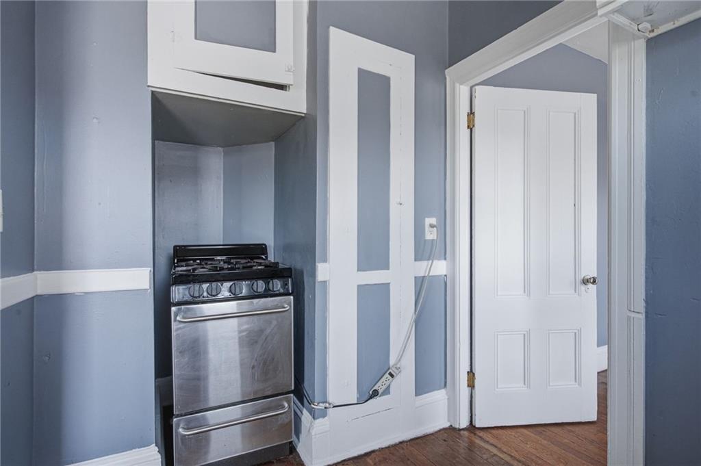 8 Somerset Street Property Photo 15