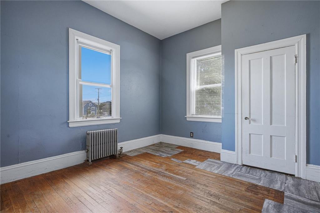 8 Somerset Street Property Photo 23