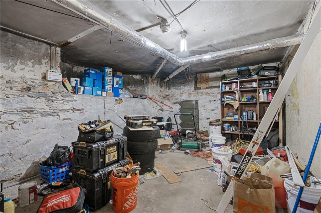 8 Somerset Street Property Photo 27