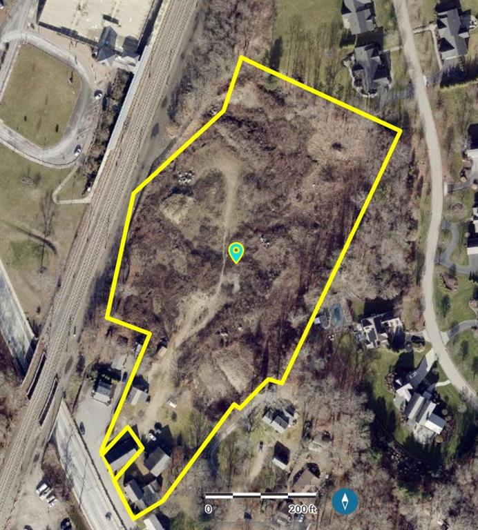 915 Ten Road Road Property Photo 2