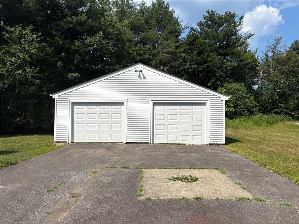 52 Carpenter Street Property Photo 9