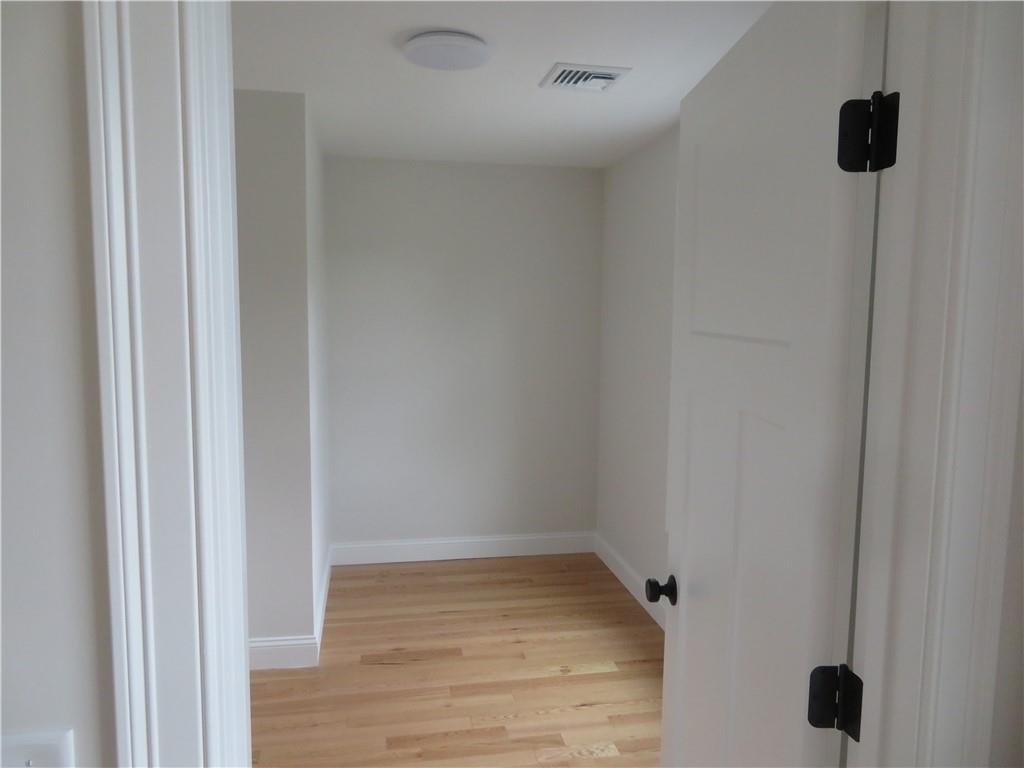 515 School Street Property Photo 15