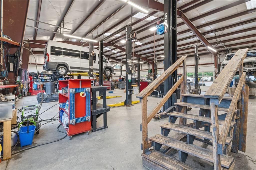1097 Eddie Dowling Highway Property Photo 18
