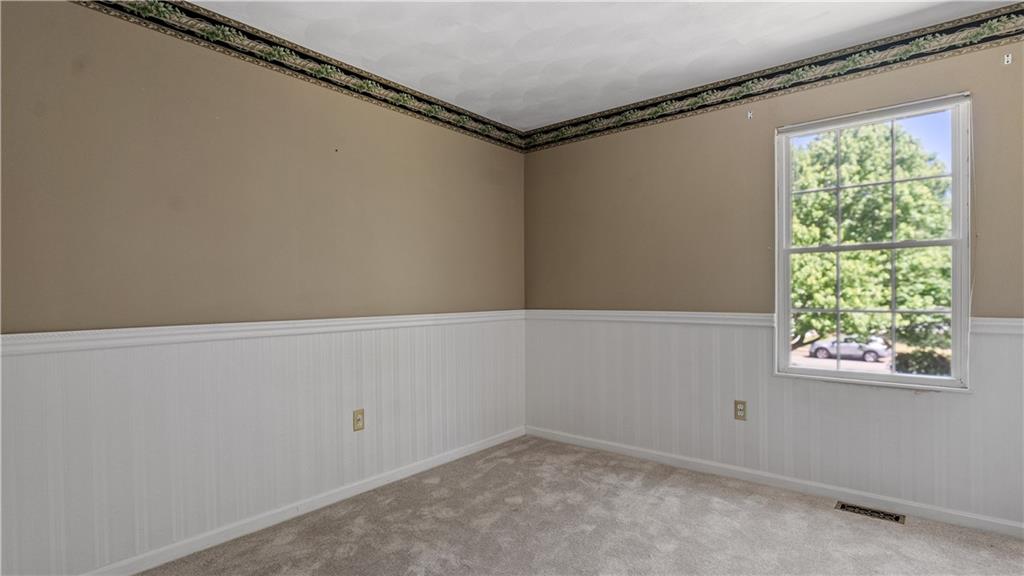 66 Hunters Crossing Drive Property Photo 15