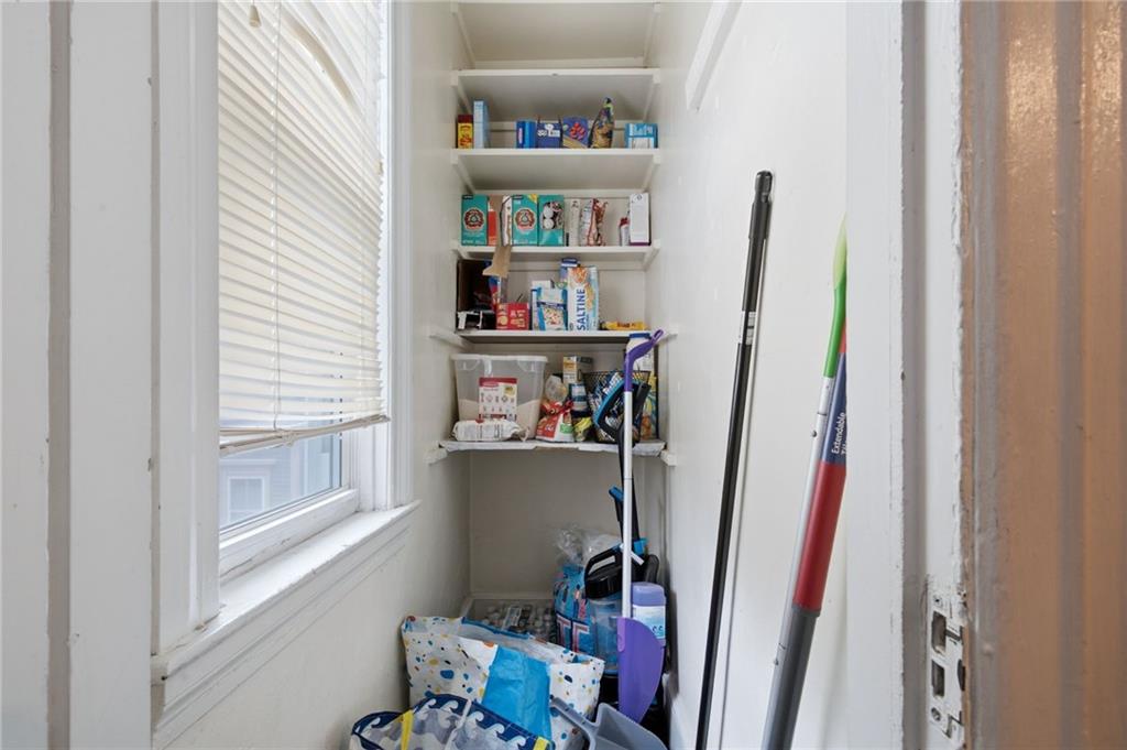 156 160 Bridgham Street Property Photo 12