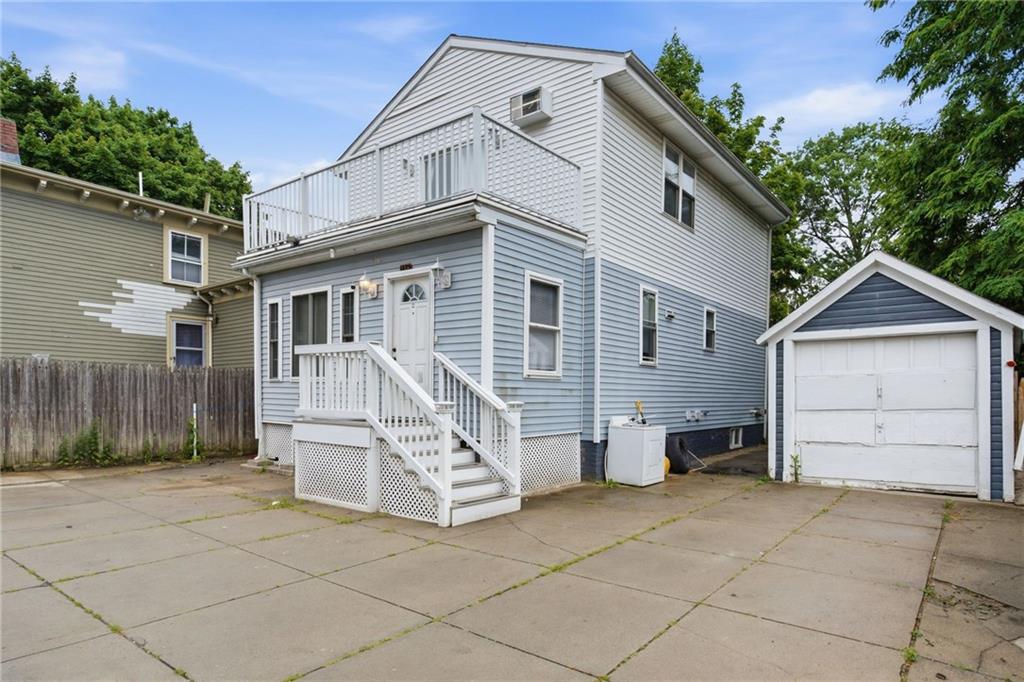 156 160 Bridgham Street Property Photo 26