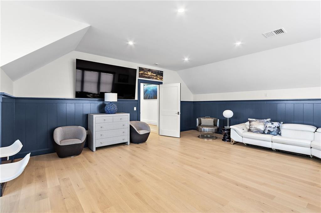 8 Lookout Lane Property Photo 24
