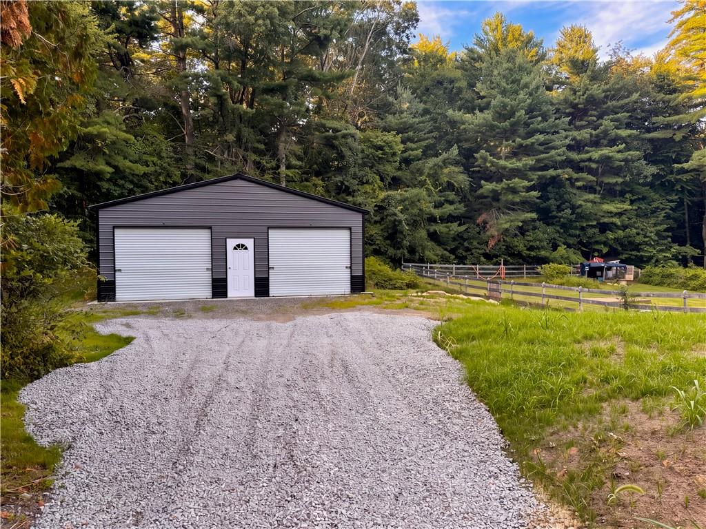 1070 Tarkiln Road Property Photo 6