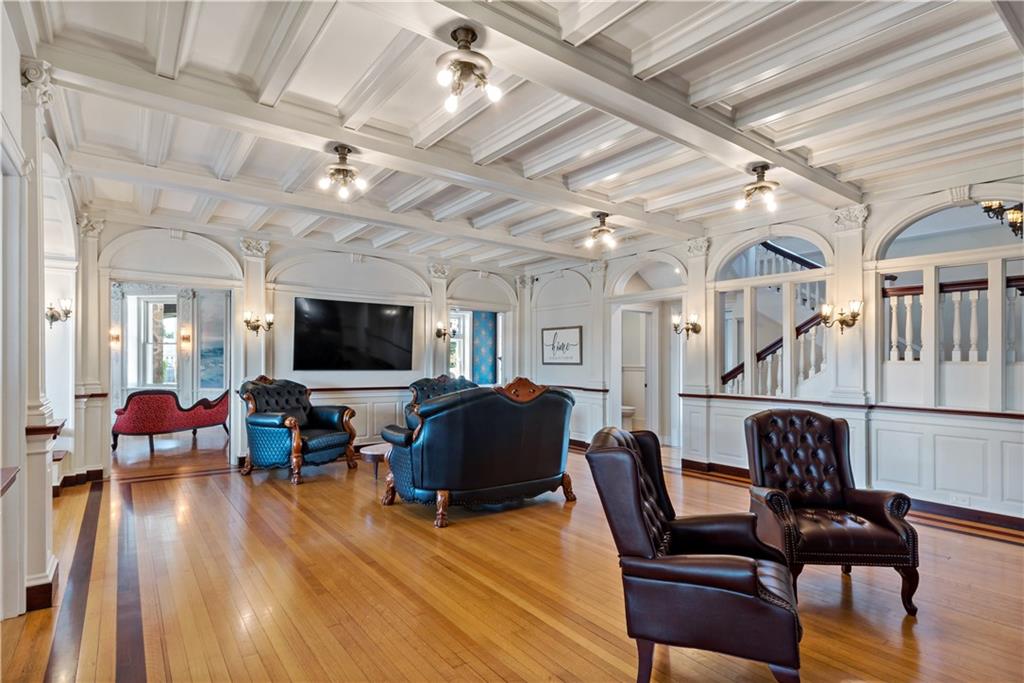 32 Lorraine Street Property Photo 27
