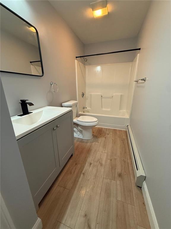 60 Esten & 61 Vale Avenue Property Photo 12