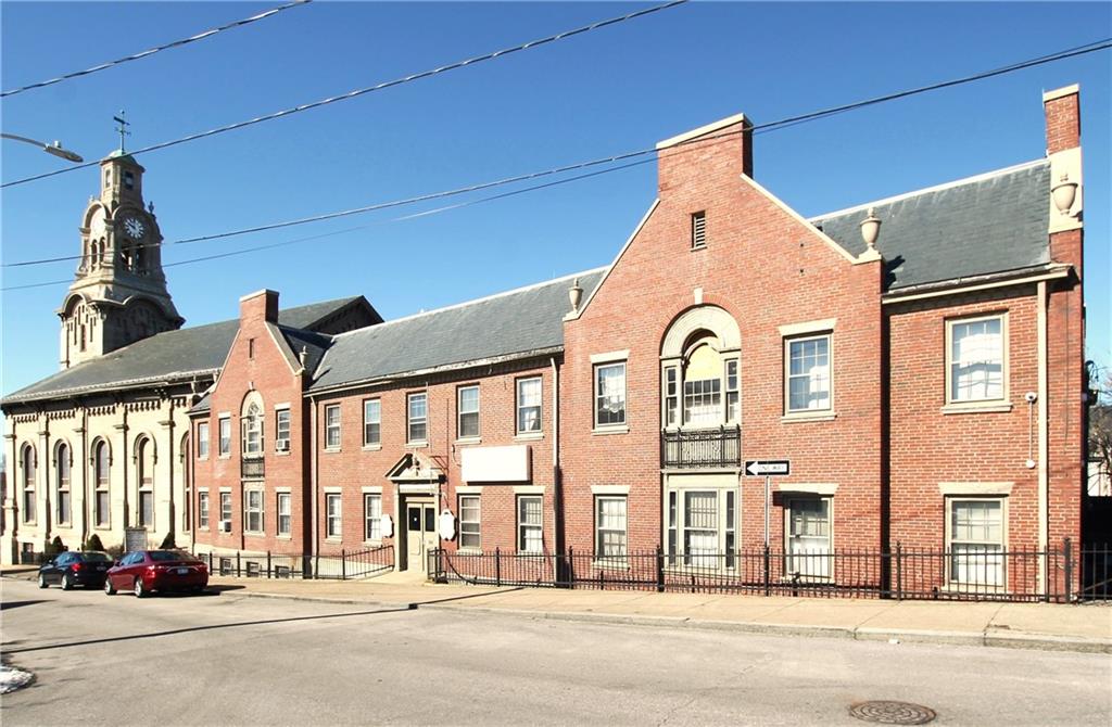 30 46 Walcott Street Unit 4 Property Photo 2