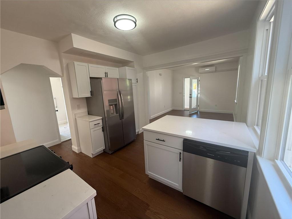 17 Middleton Street Property Photo 4