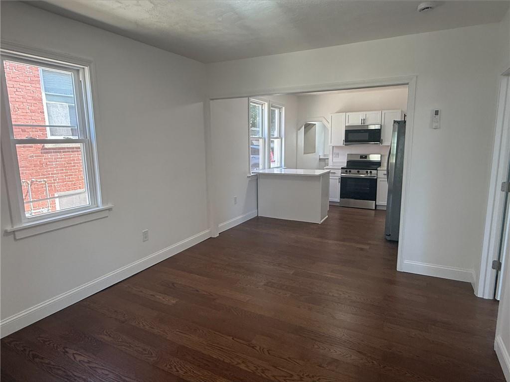 17 Middleton Street Property Photo 5