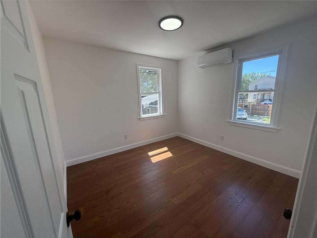 17 Middleton Street Property Photo 10
