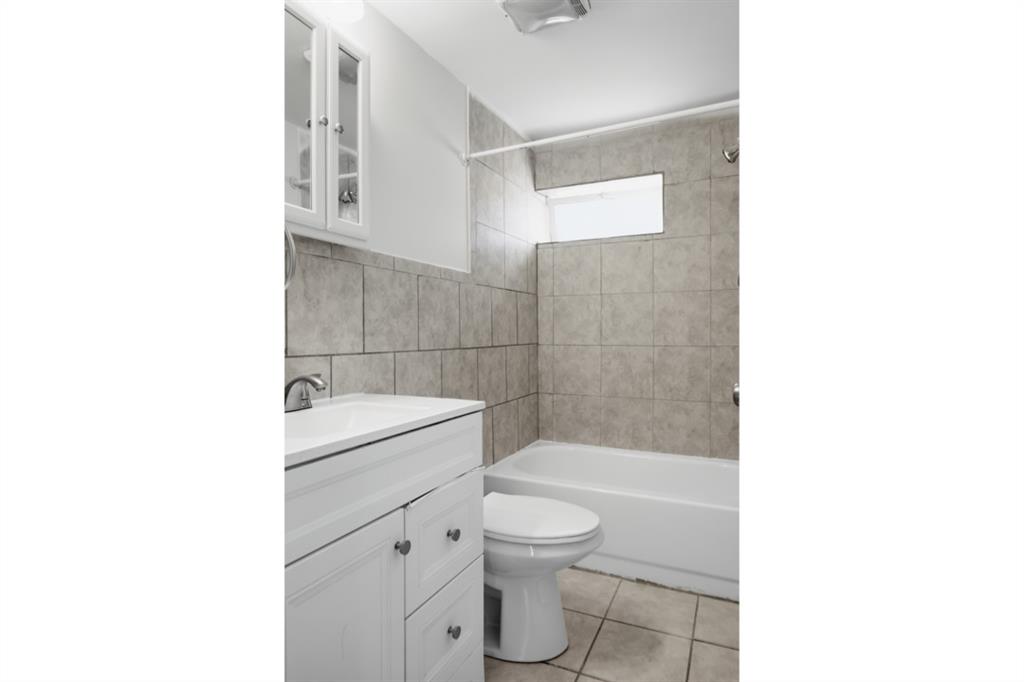 22 Gladstone Street Property Photo 11