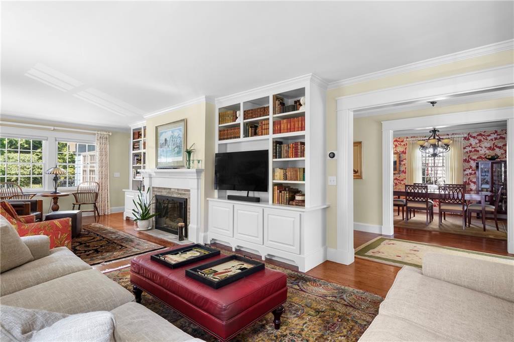 51 Ayrault Street Property Photo 8