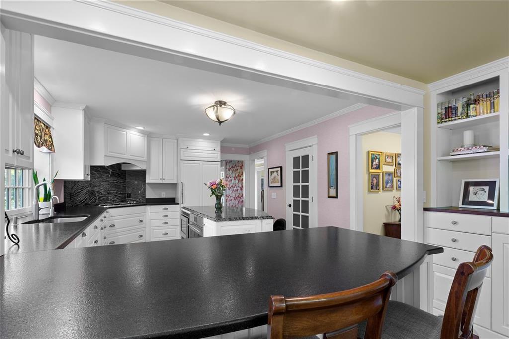 51 Ayrault Street Property Photo 17