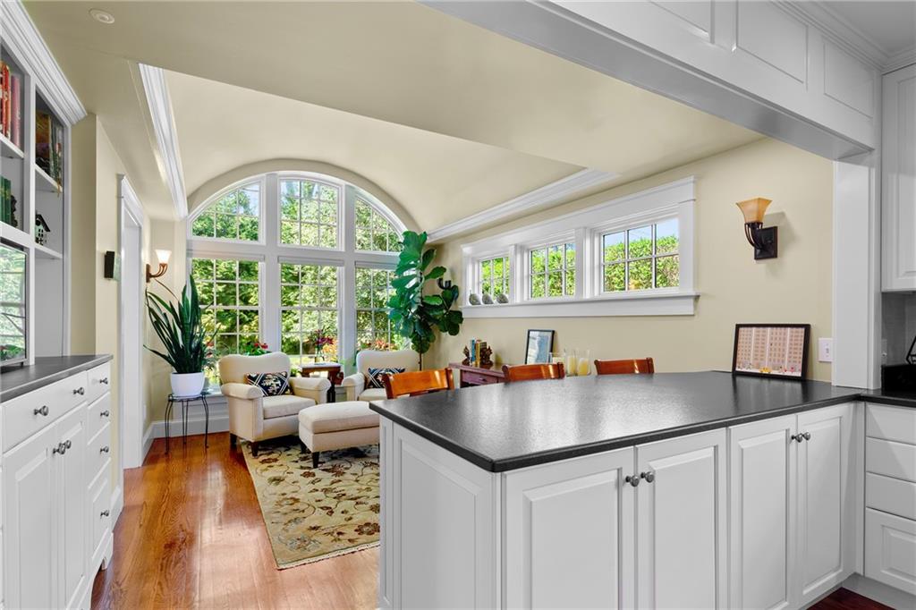 51 Ayrault Street Property Photo 18