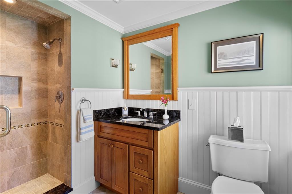 51 Ayrault Street Property Photo 31
