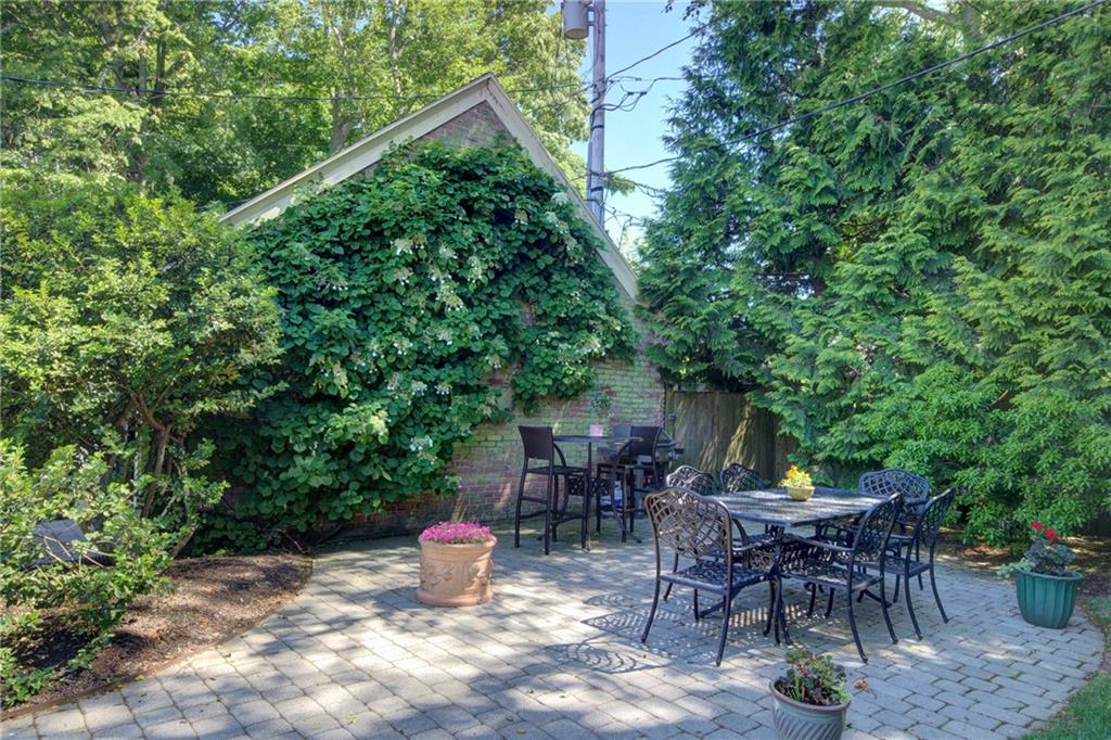 51 Ayrault Street Property Photo 43