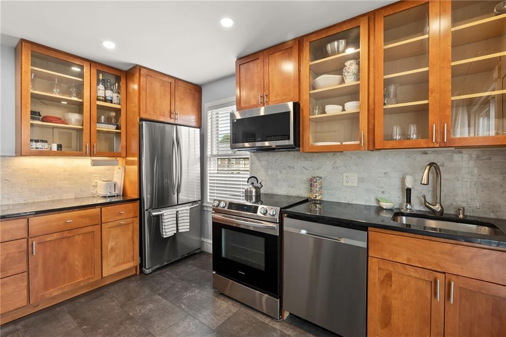 13 Atlantic Street Property Photo 12