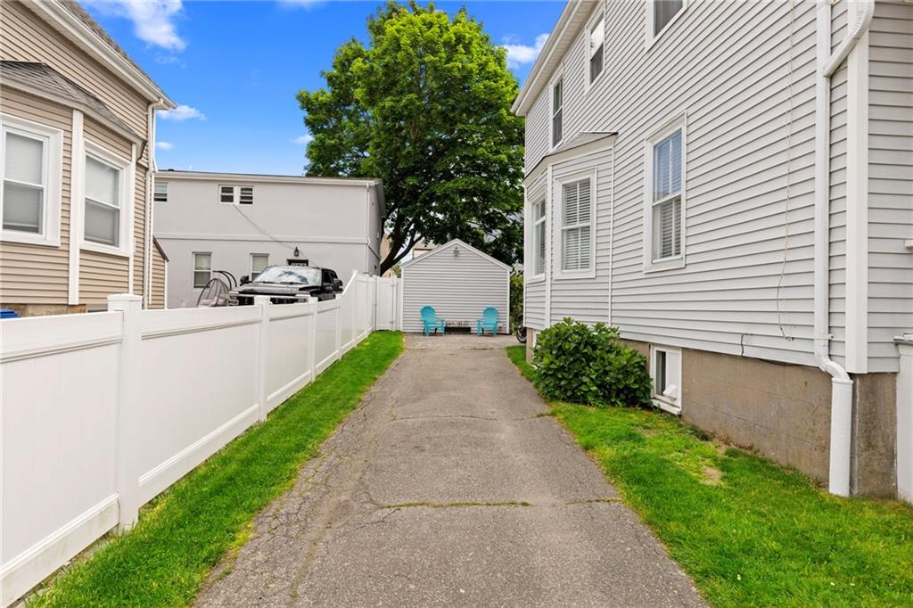 13 Atlantic Street Property Photo 18