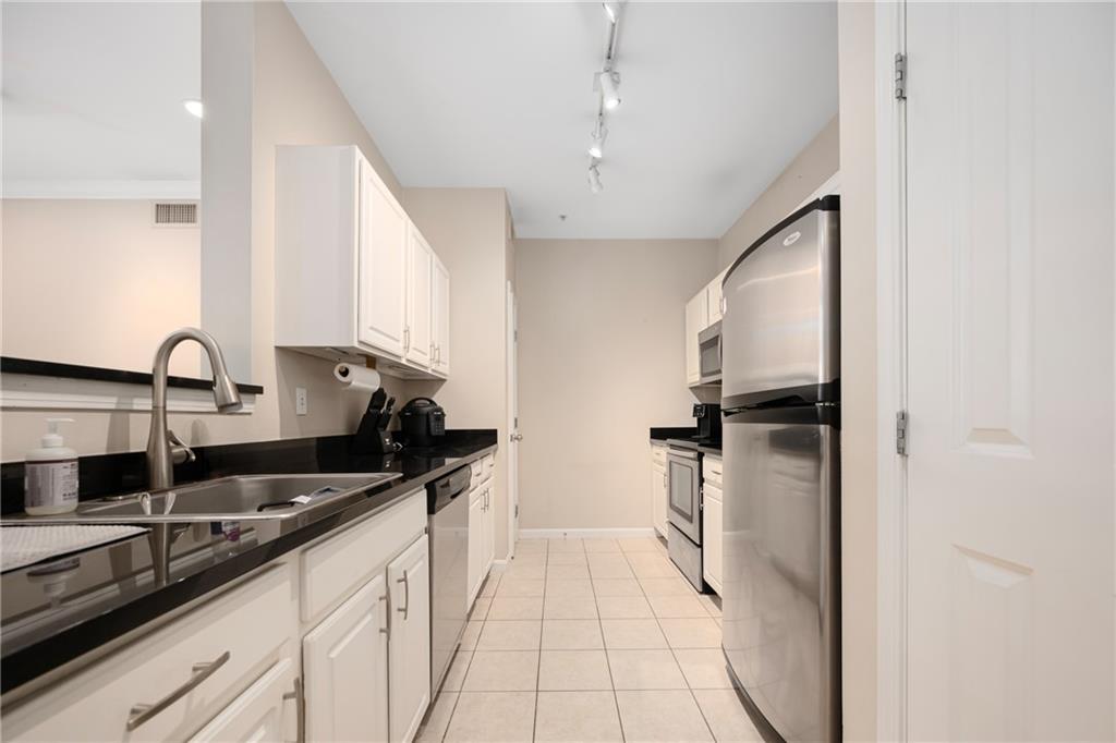 1000 Providence Place Unit 374 Property Photo 6