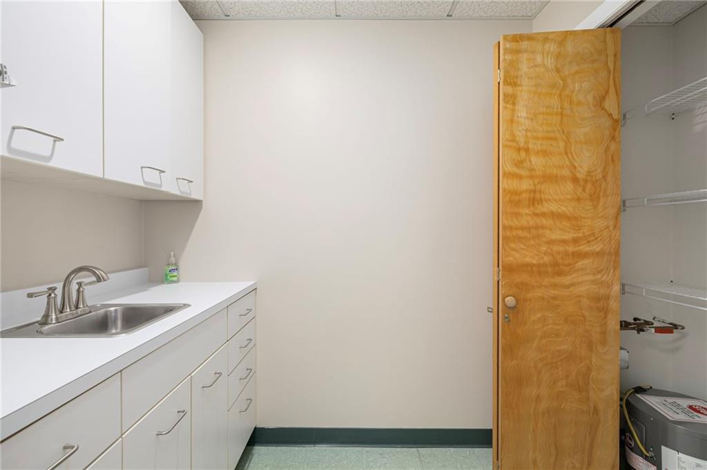 320 Phillips Street Unit 203 Property Photo 18