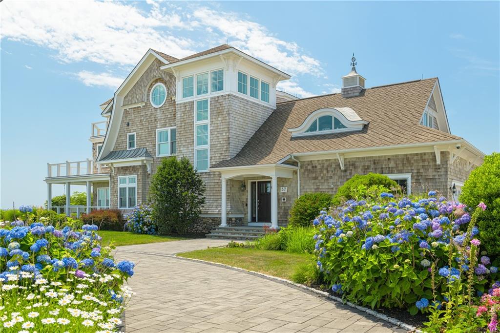 37 Coast Guard Avenue Property Photo 3