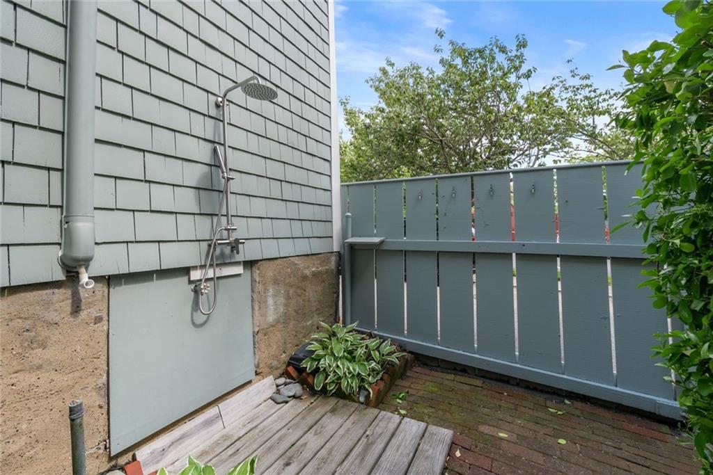 22 Farewell Street Unit 1 Property Photo 16