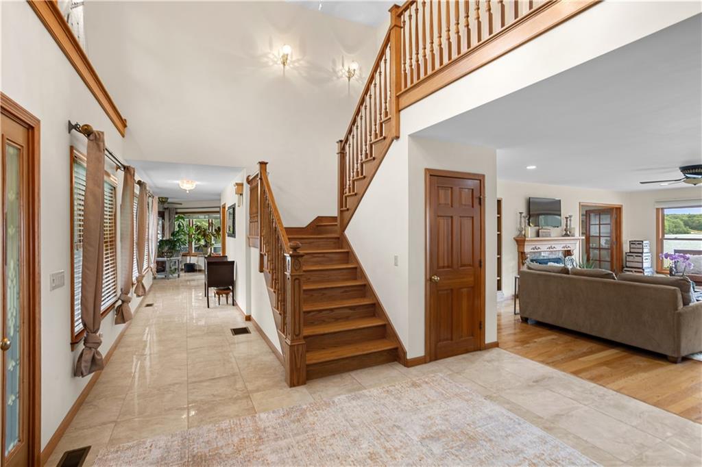 2465 Harkney Hill Road Property Photo 4