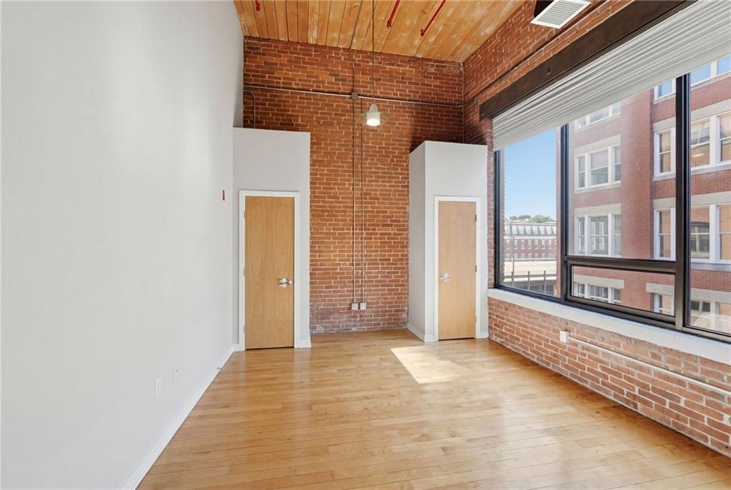 82 Orange Street Unit 3b Property Photo 42