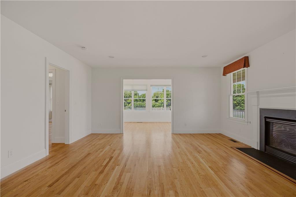 189 Ferry Landing Circle Property Photo 11