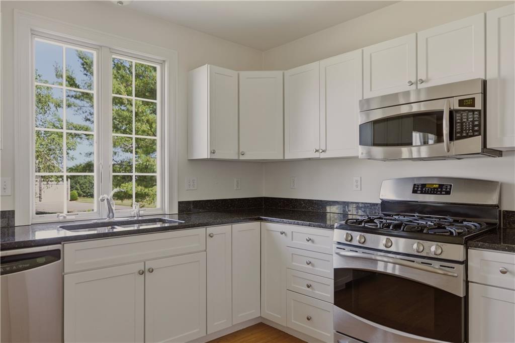 189 Ferry Landing Circle Property Photo 14