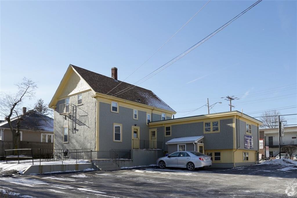 2400 Pawtucket Avenue Property Photo 3