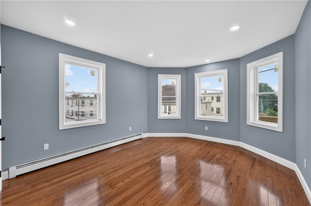 100 Knight Street Unit 5 Property Photo 6