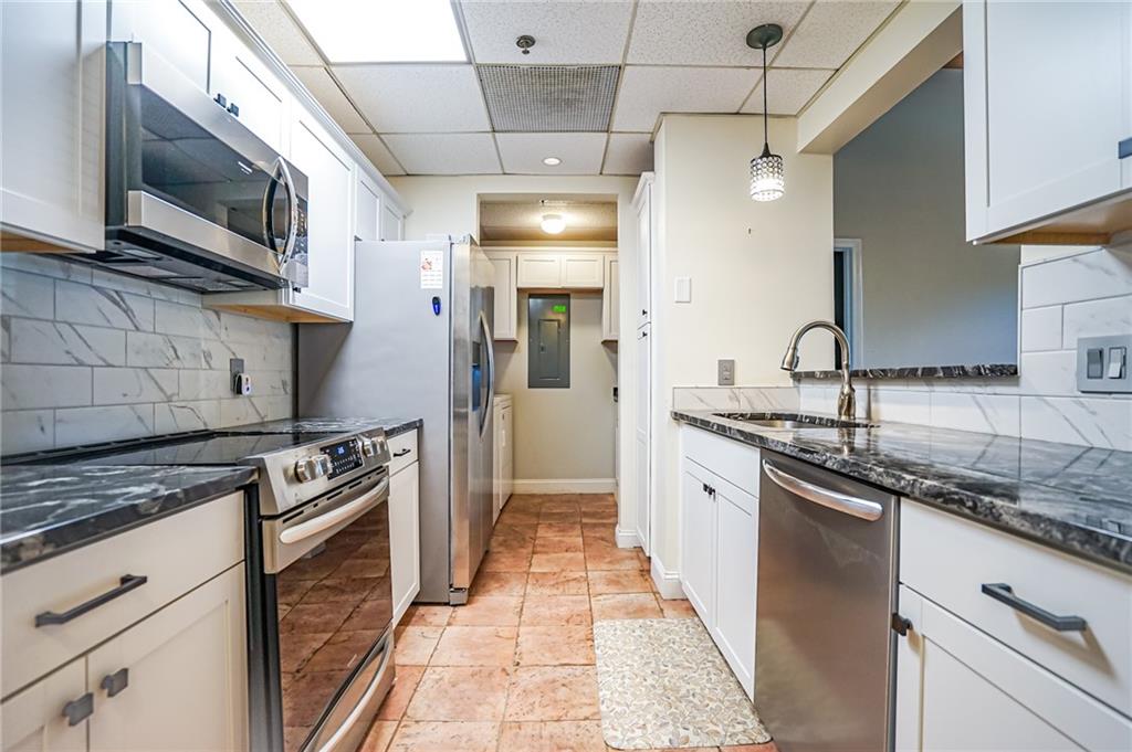 300 Front Street Unit 114 Property Photo 7