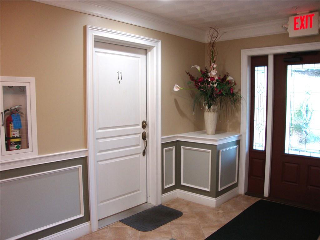 1780 Nooseneck Hill Road Unit 11d Property Photo 6