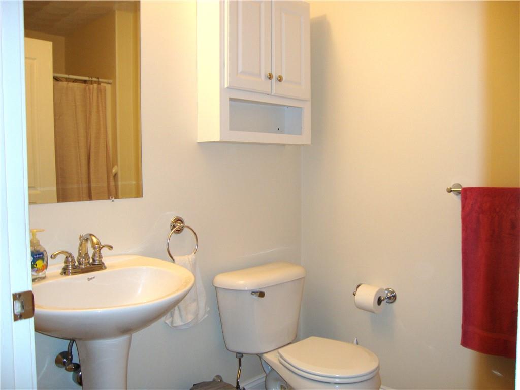 1780 Nooseneck Hill Road Unit 11d Property Photo 23