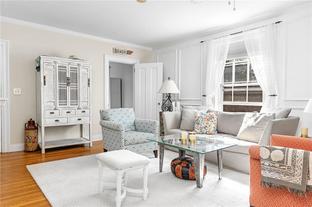 36 Kay Street Unit 5 Property Photo 6