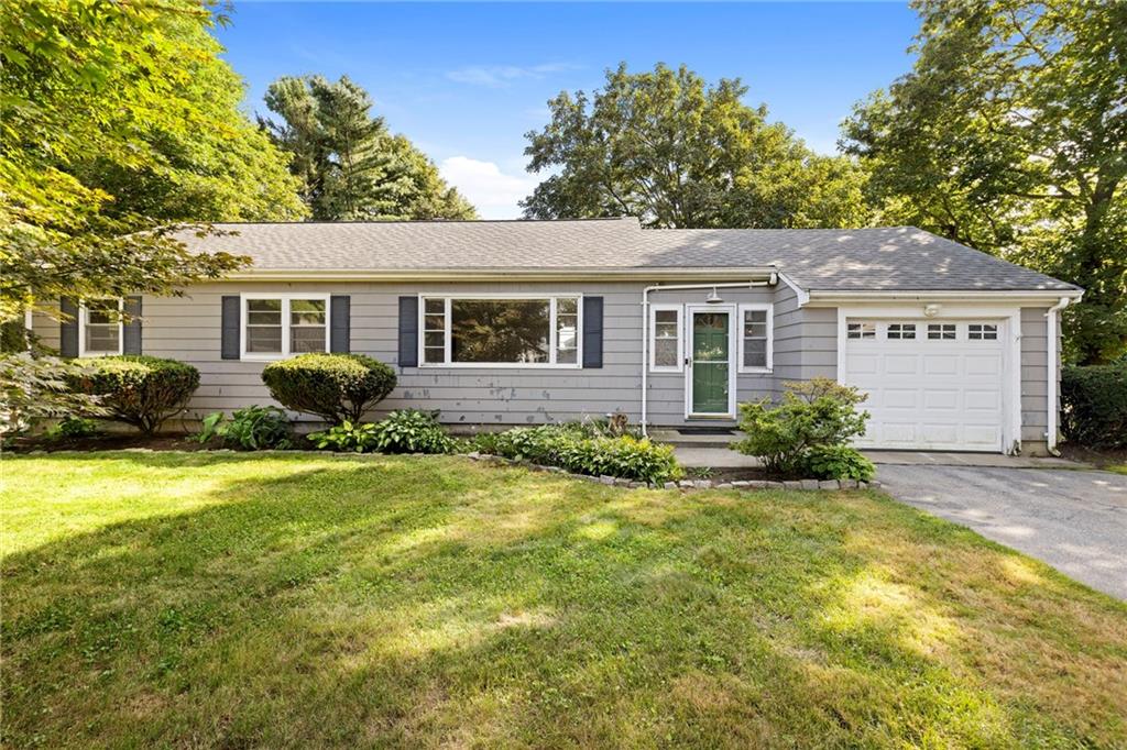 16 Garden Street Property Photo 3
