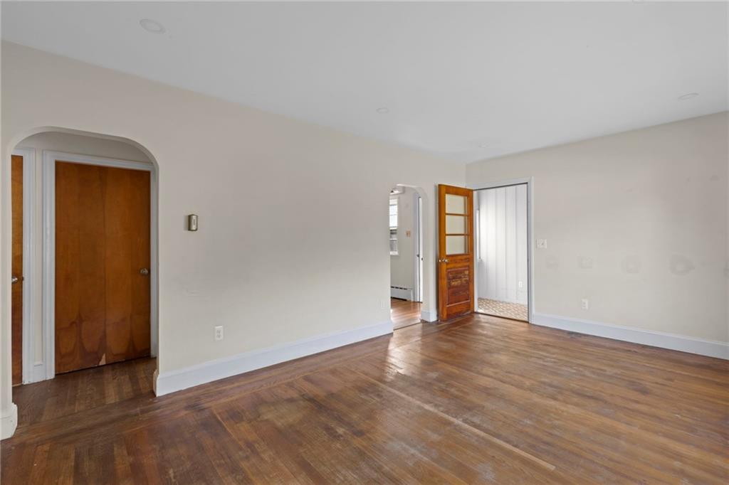 16 Garden Street Property Photo 12