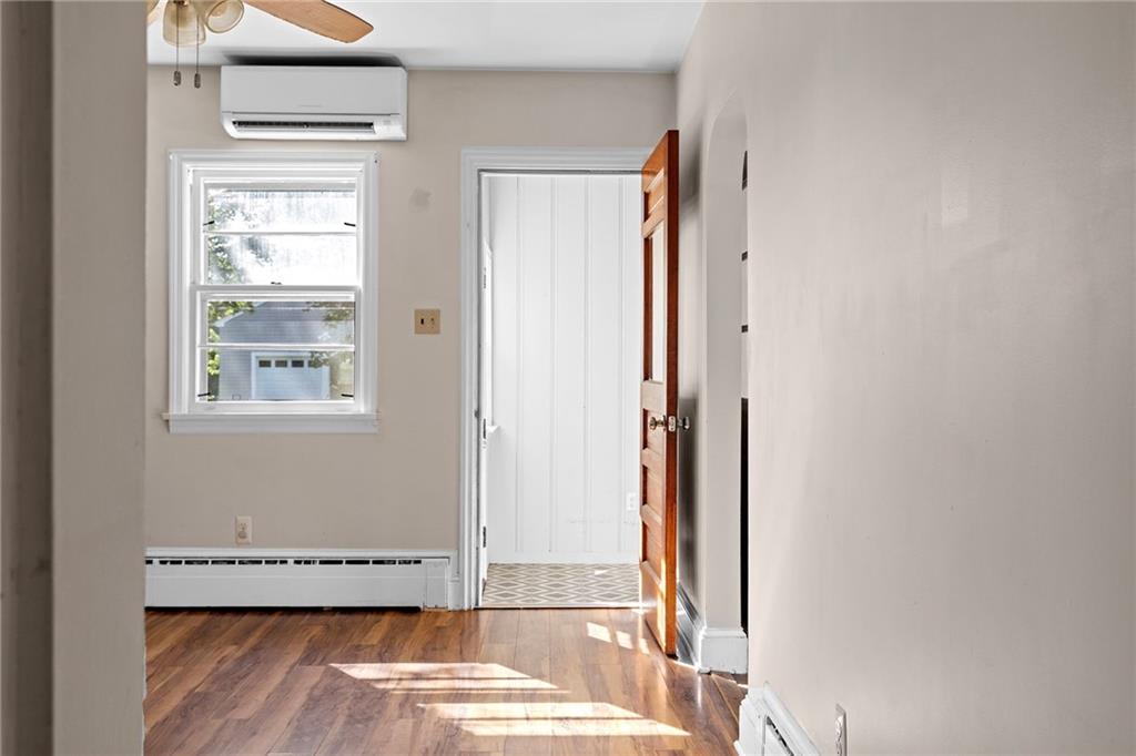 16 Garden Street Property Photo 23