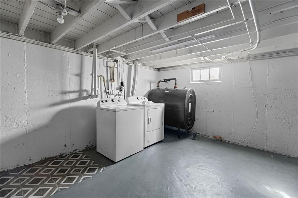 16 Garden Street Property Photo 25
