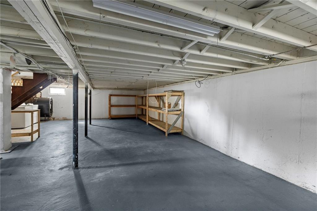 16 Garden Street Property Photo 27