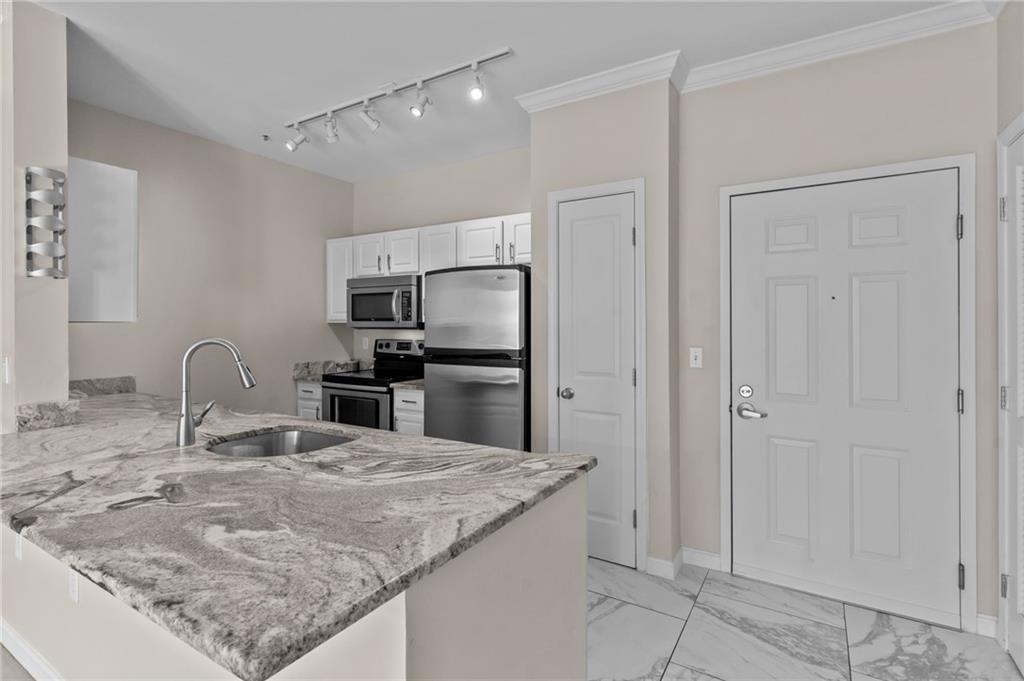 1000 Providence Place Unit 286 Property Photo 4