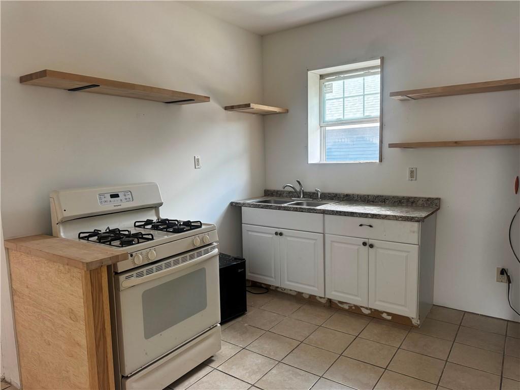 792 Atwells Avenue Property Photo 33